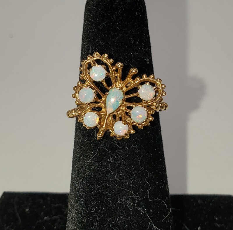 Stunning Genuine Opal Solid 10k Yellow Gold Butterfly Ring Detailed Filigree 