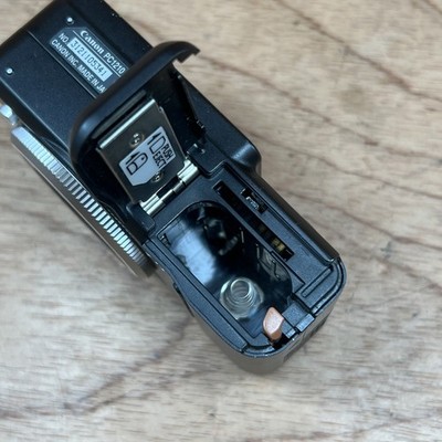 Canon PowerShot G7 10.0MP Digital Camera Black (PC1210) NO POWER