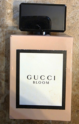 Gucci Bloom Eau de Parfum TESTER (EDP) Spray Regular Size 1.7 fl oz MPN 7096