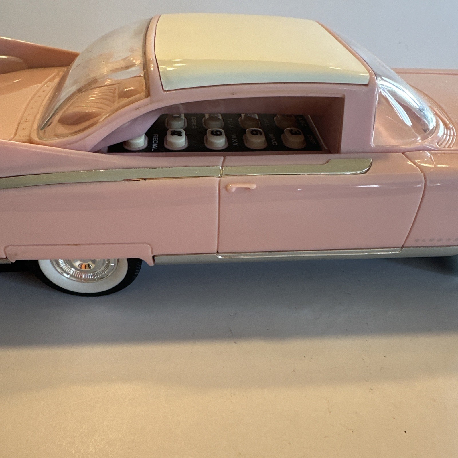 VINTAGE TELEMANIA 1959 PINK CADILLAC ELDORADO  LANDLINE PHONE EC