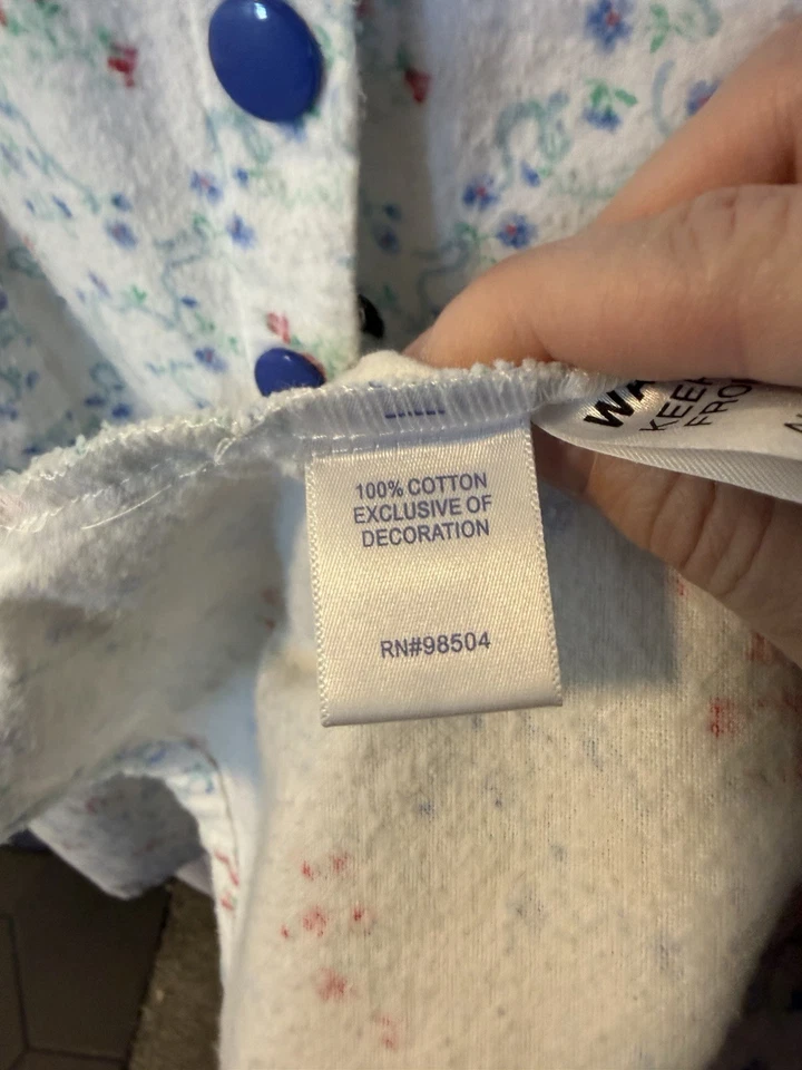 LANZ OF SALZBURG | Camisón de franela floral para mujer con botones 100 % algodón - Grande Foto 4 de 4