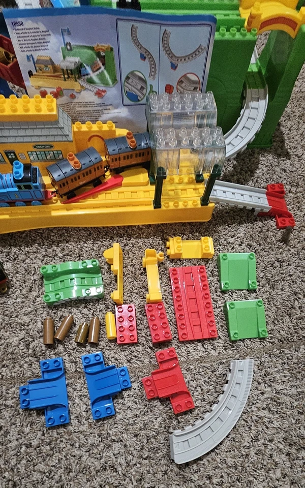 Mega Bloks Thomas Train Friends Misty Island Knapford Station Sodor Search LOT! - Image 2 of 4
