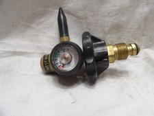 Régulateur à hélium West Winds avec jauge et raccord de gonfleur