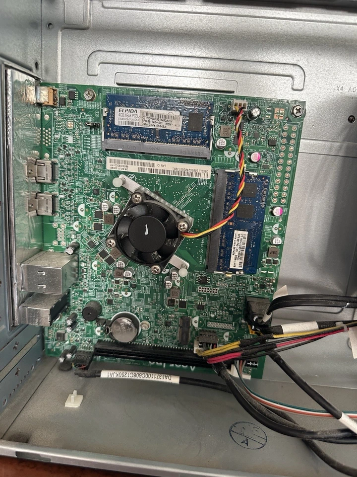 PC DESKTOP ACER XC-704 J3060 RAM 8GB HDD 1TB - Immagine 4 di 4