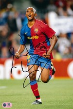 SAMUEL ETO'O SIGNED FC BARCELONA CAMEROON 12x8 PHOTO (ACG CERT AG17138)