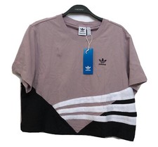 adidas woman corp tee size: ivory with black trim 35 cotton short sleeve