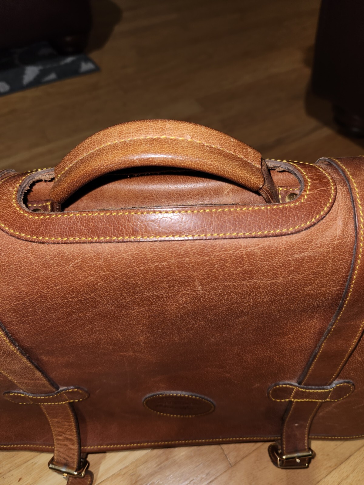 Eddie Bauer Briefcase Messenger Bag Saddle Tan Leather Very Good