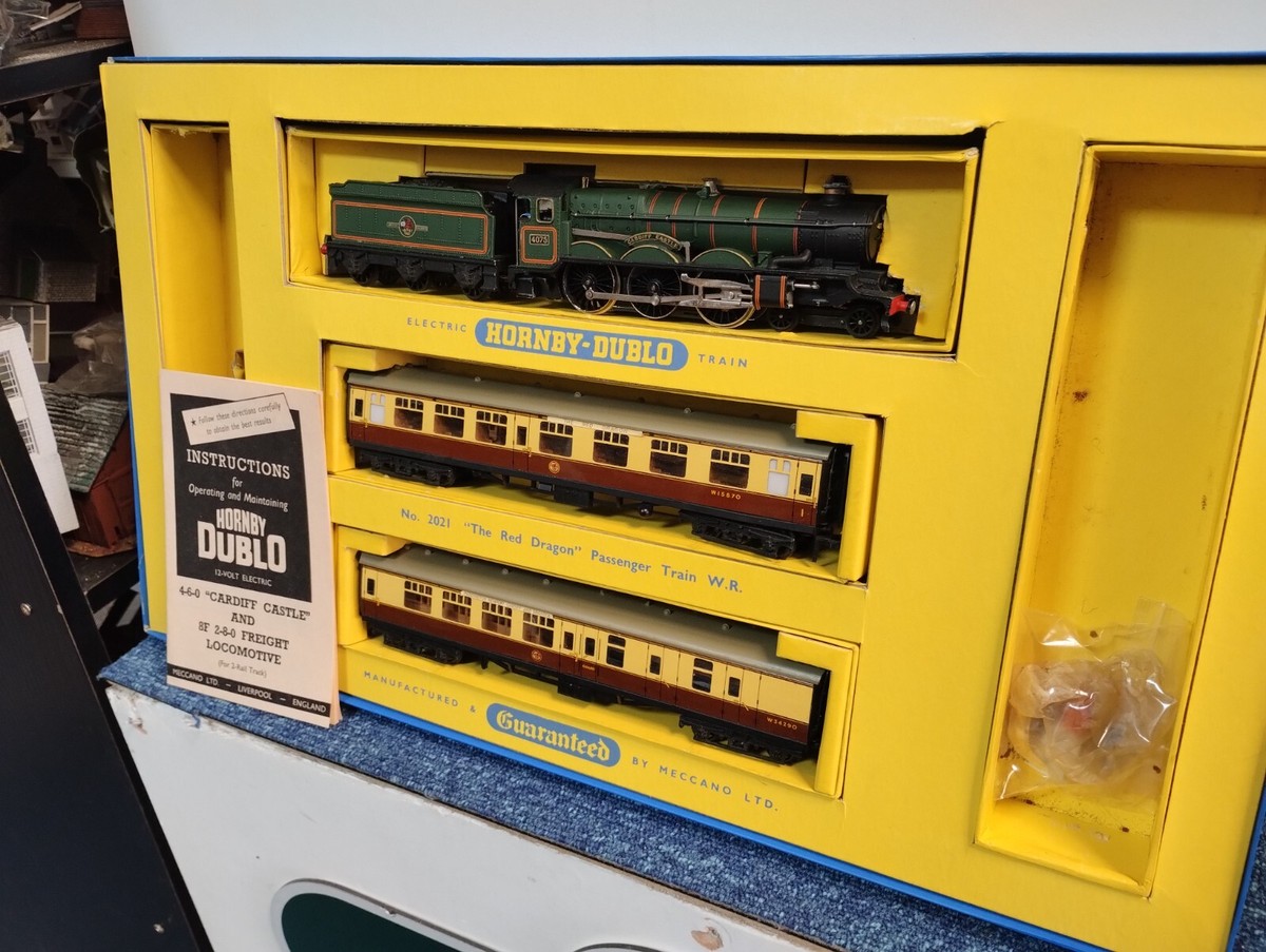 鉄道模型 Hornby Dublo SET2021 \"The Red Dragon\" Hornby Dublo 2021Dublo 'The Red Dragon' Passenger Set - Hattons