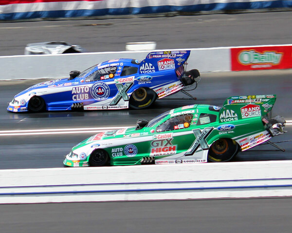JOHN FORCE & ROBERT HIGHT FUNNY CARS RACING ON TRACK 8X10 GLOSSY PHOTO #10