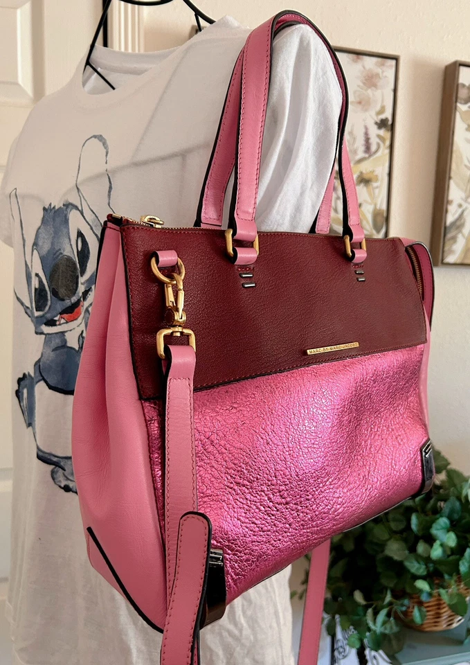 Bolso de Mano Marc By Marc Jacobs Isla Protegida Bloque de Color Rosa Metálico Foto 2 de 4