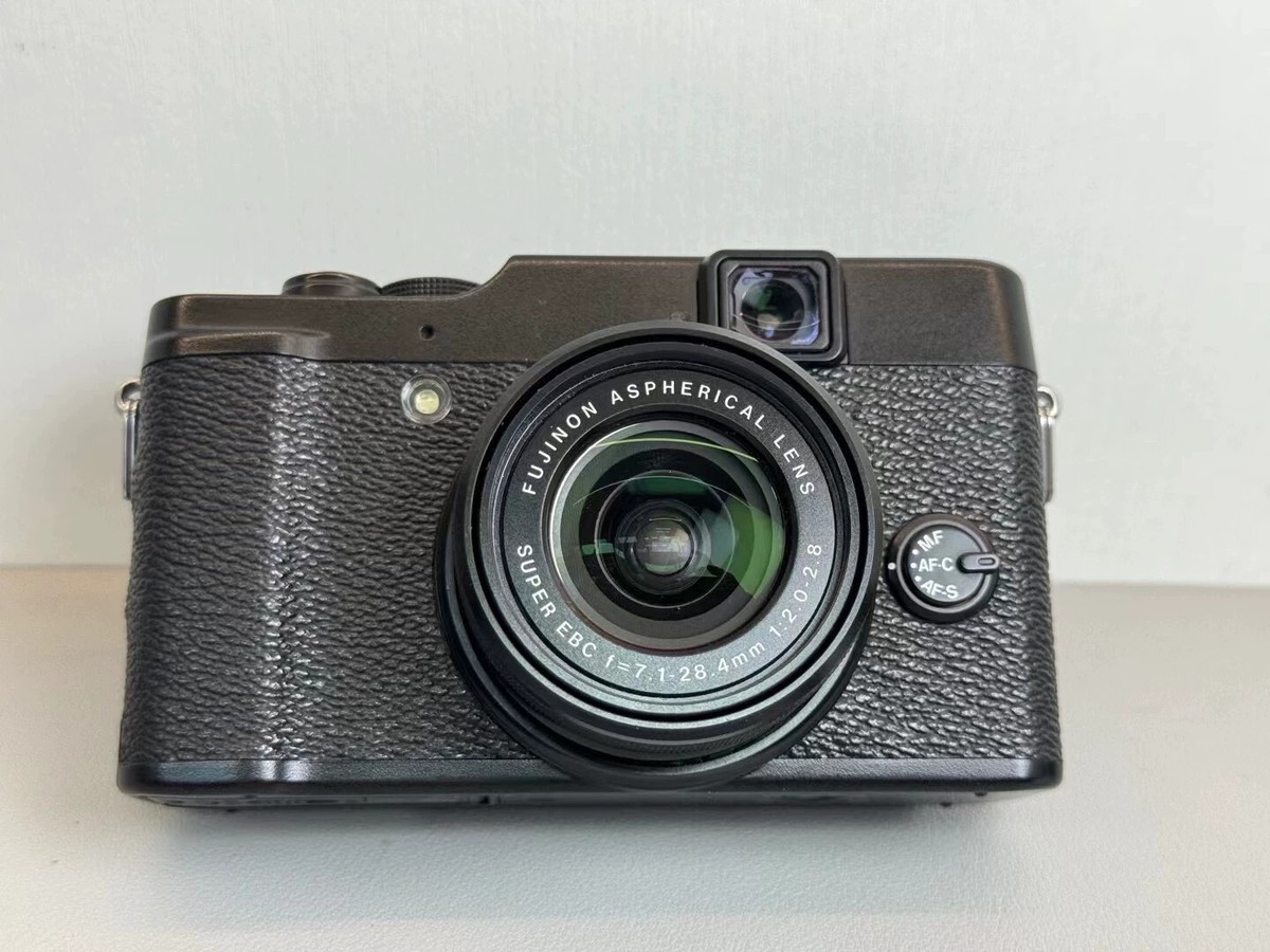 FUJIFILM X10 12MP EXR CMOS Digital 4x Optical