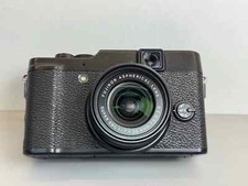 FUJIFILM X10 12MP EXR CMOS Digital Camera-f2.0-f2.8 4x Optical Zoom Lens--BLACK