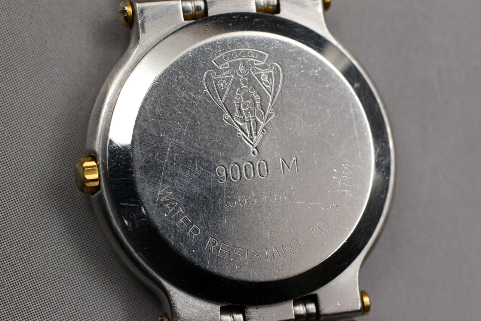 【NEAR MINT】 Gucci 9000M Gold Dial Silver Quartz Men's Vintage Watch From JAPAN thumbnail 7