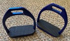 New Showman 4 1/2” BLUE English Stirrup Irons GLITTER Stirrups Pads — photo 2