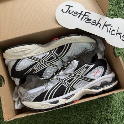 Size 10 - ASICS Gel-Nimbus 10.1 White Black 1203A543-106 NEW IN