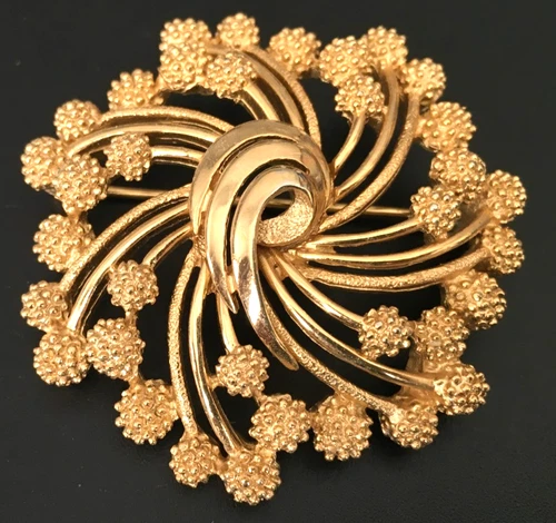 Vintage Brooch Pin SIGNED TRIFARI Flower Gold tone Jewelry lot x