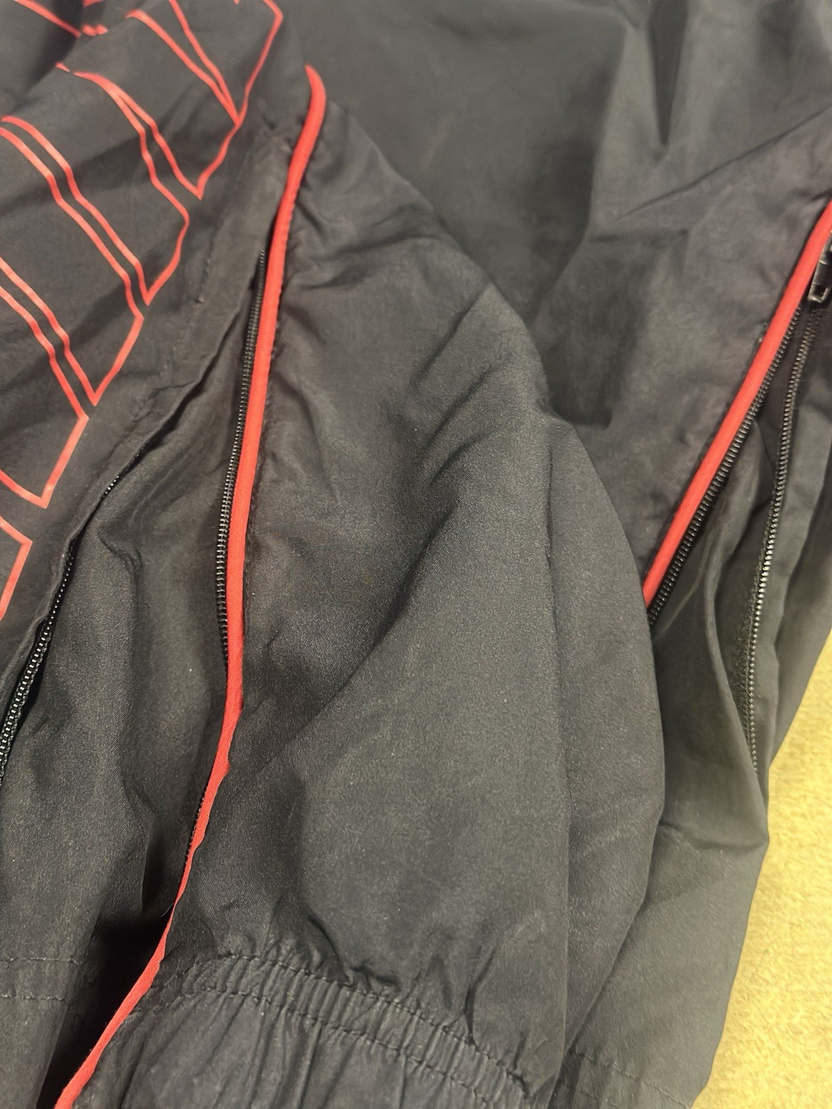 Vintage Nike Tracksuit Bottoms Mens Medium Black Red Swoosh Y2K 00s Baggy Retro* thumbnail 12