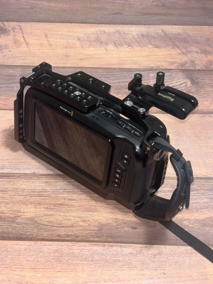 Blackmagic Design Pocket Cinema Camera 4K Camcorder - Black with Cage - Image 2 of 4