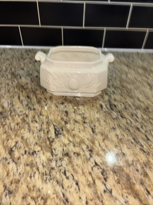 Ceramic Two Handled Dish 