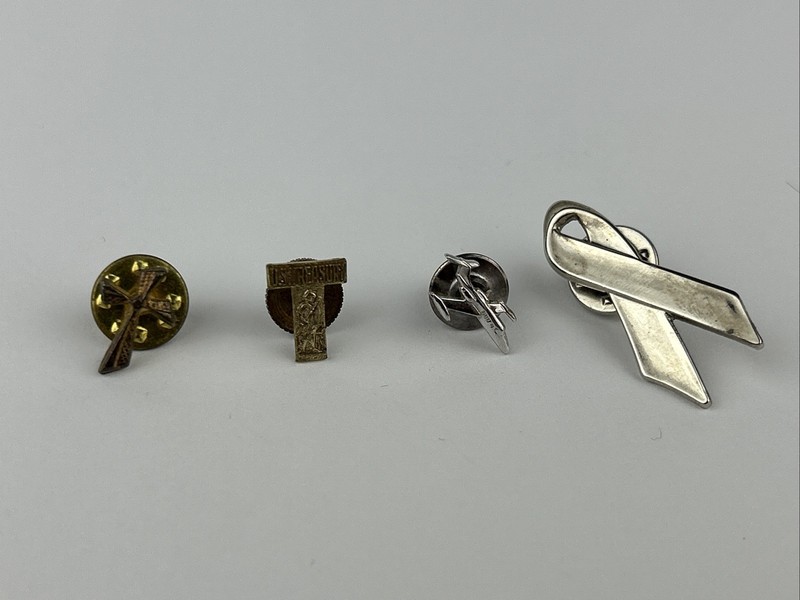 Lot Of 4 Lapel Pins - Antique U.S. Treasury T Minute Man Cross Airplane