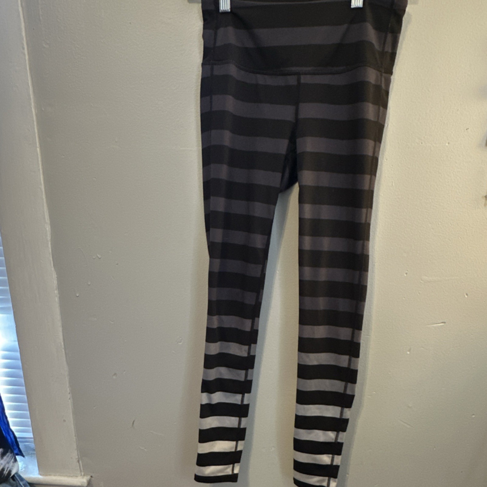 Athleta Women's XS Black/Gray Striped Ankle Leggings Logo Accent