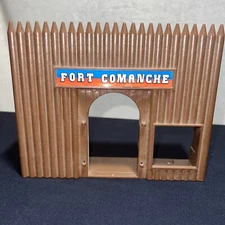 VINTAGE 1994 ANTELOPE TOYS FORT COMANCHE FRONT GATE PLAY SET SUPER RARE