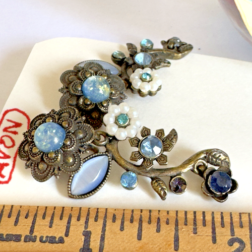 Earrings Avon Blue Rhinestones Moonstone Brass Color Floral Flowers Clip Ons 2" - Picture 2 of 11