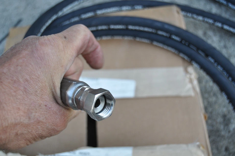 Parker Hydraulic Hose 302/301-6 4750psi 16 FT ORF STAINLESS FITTINGS USA MADE - Image 3 of 4