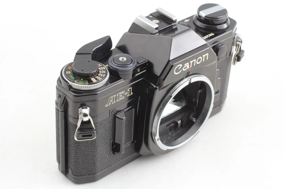 [Exc+5] Canon AE-1 Black New FD 35-70mm f3.5-4.5 35mm SLR Film Camera JAPAN - Image 4 of 4