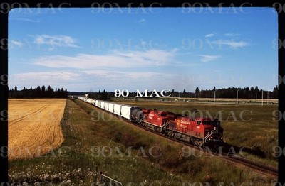 CANADIAN PACIFIC-CP. GE AC4400CW #9666. Red Deer (AB). Original Slide 2006.
