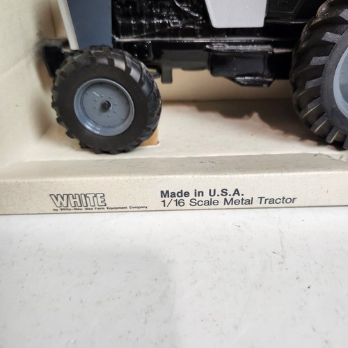 Scale Models Ertl White Farm Equipment 170 Workhorse Tractor ~ 1:16 Die Cast - Picture 6 of 16