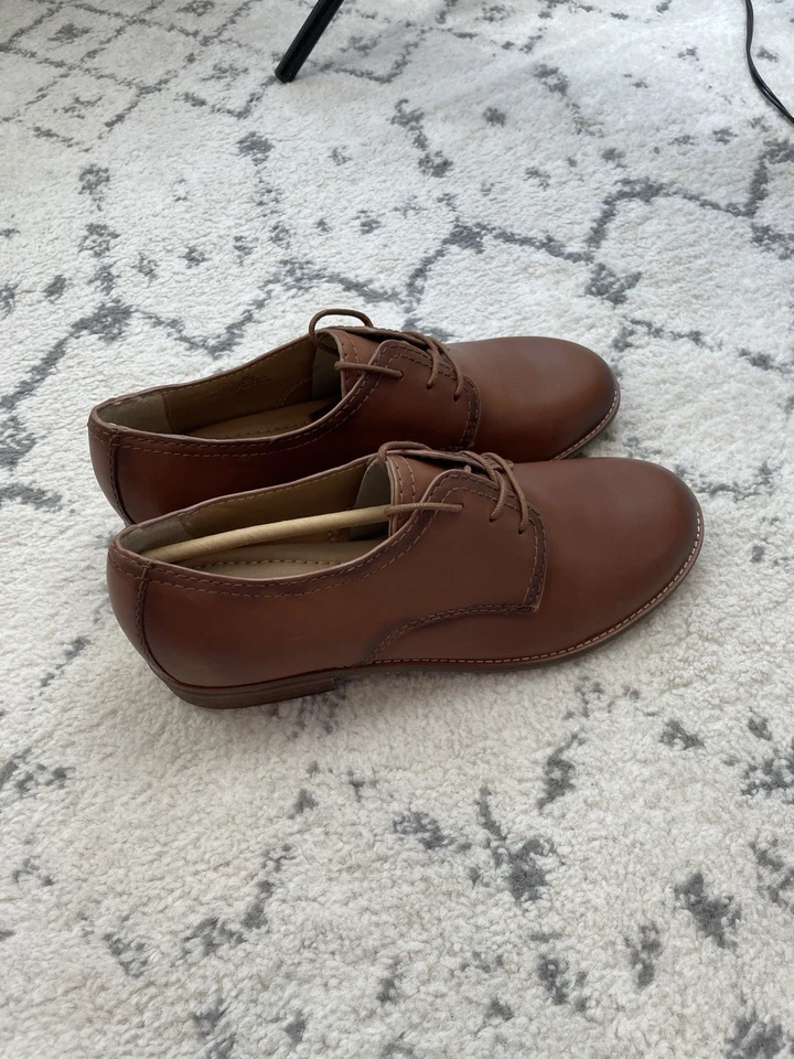 Earth Eteane 8M 棕褐色皮革花边牛津鞋女式 8M 全新无标签 — 第 2/4 张图片