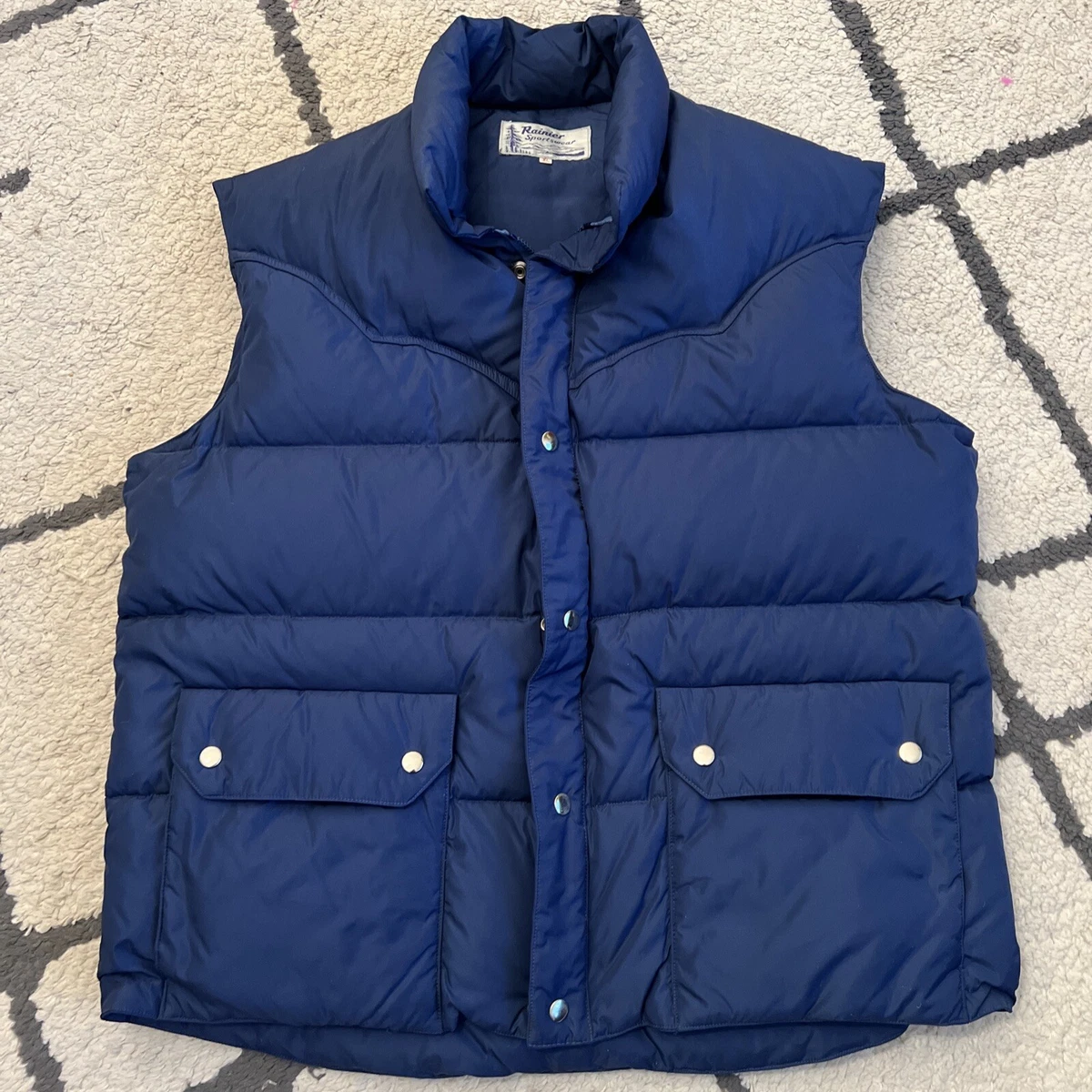 Vintage Rainier Sportswear Navy Duck Down Insulated Vest XL Amazing Condition