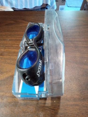 Speedo Competition Swimming Gargles . Futurity Soft Frames. - Picture 5 of 11