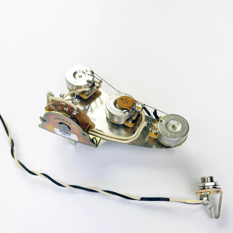 Custom 1963-64 Fender Stratocaster Wiring Harness - SRV Lenny - Image 4 of 4