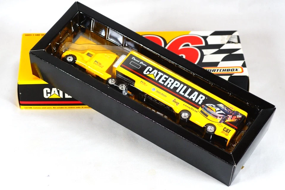 1997 Matchbox CAT NASCAR David Green Caterpillar Tractor Trailer Transporter - Image 4 of 4