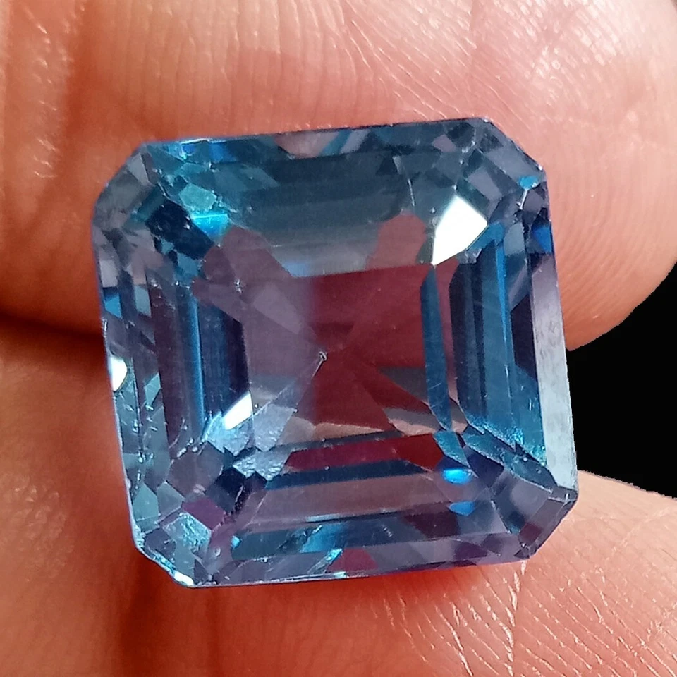Piedra preciosa suelta de 12-14 quilates de corte cuadrado azul natural tratada con certificación EGL Foto 4 de 4