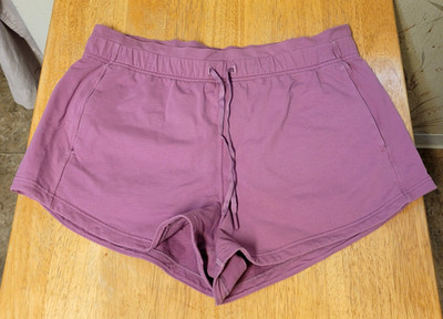 Lululemon Inner Glow Women's High-Rise Stretch Cotton Utility Shorts Size 14