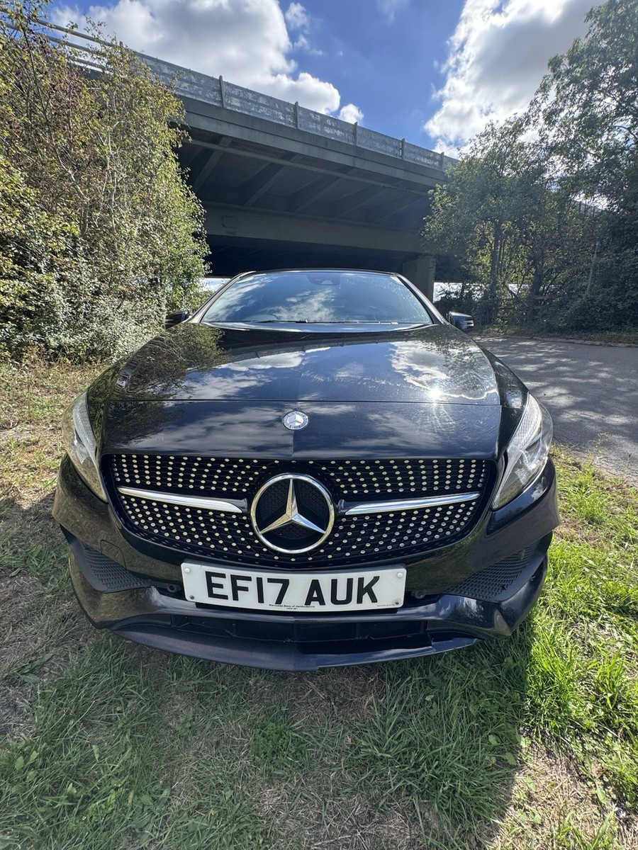 Mercedes-Benz A Class 2,1. 200D AMG Line Premium Plus A 7G