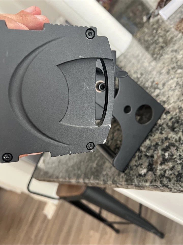 ELATION LIGHTING WITH RACK MOUNT TESTED - Image 2 of 4