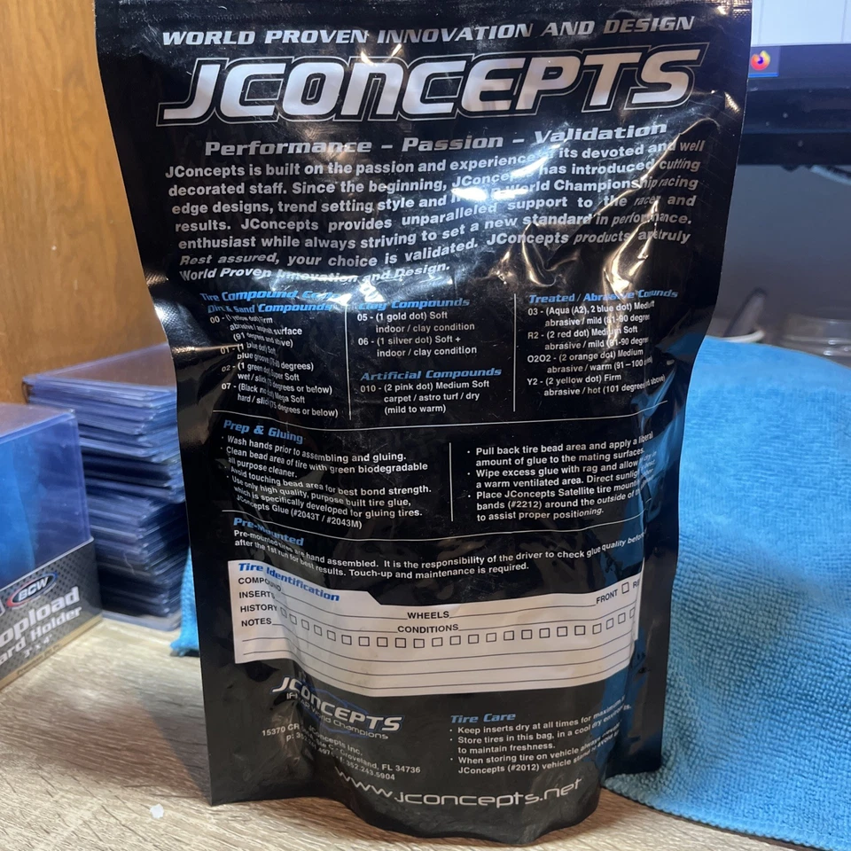 Jconcepts Ellipse Gold Clay Compound Tires for 2wd/4wd 2.2 Rear Buggy JCO319605 - Image 2 of 2