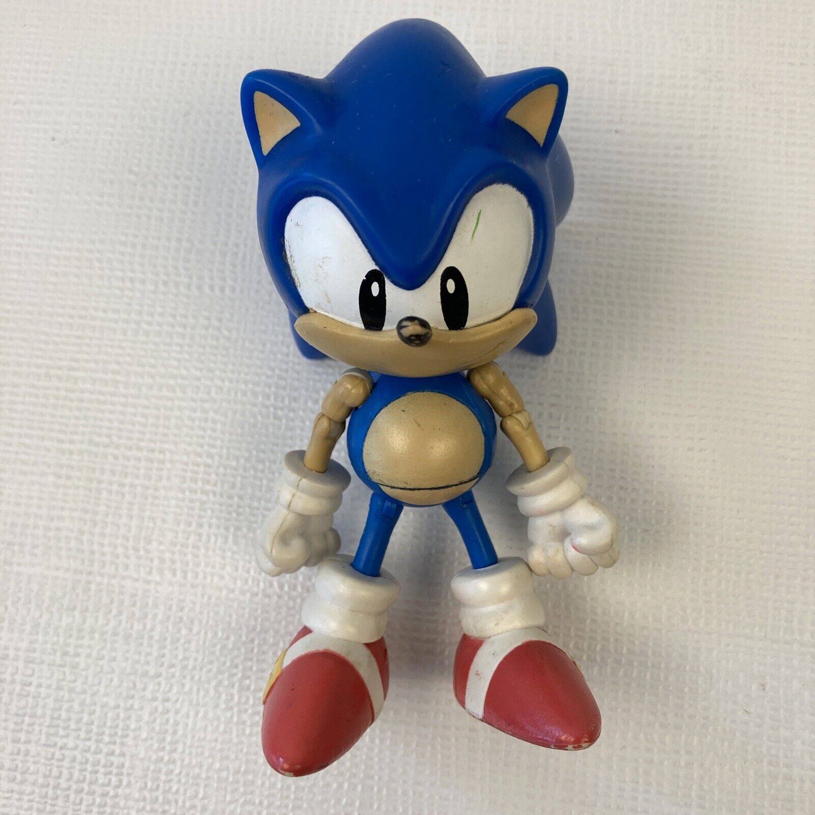 Sonic The Hedgehog 4-Inch Action Figure Classic Sonic with Yellow Spri –  GOODIES FOR KIDDIES