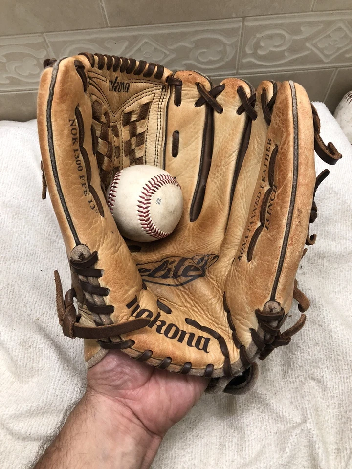 Nokona Fast-pitch Elite Girls 13” Sweet Softball Outfielders Glove Right Throw - Image 3 of 4