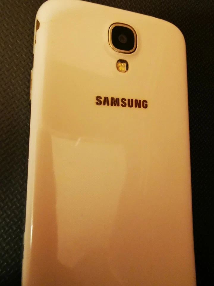Samsung Galaxy S4 GT-i9500, 16Gb, Foto 4 von 5
