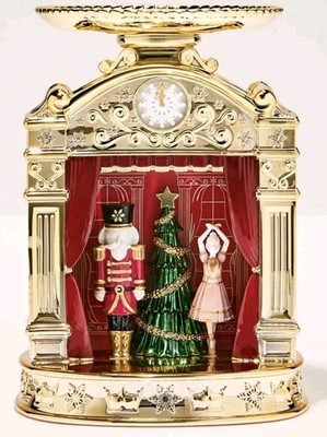Bath & Body Works Christmas Nutcracker Light Box Pedestal 3 Wick Candle Holder