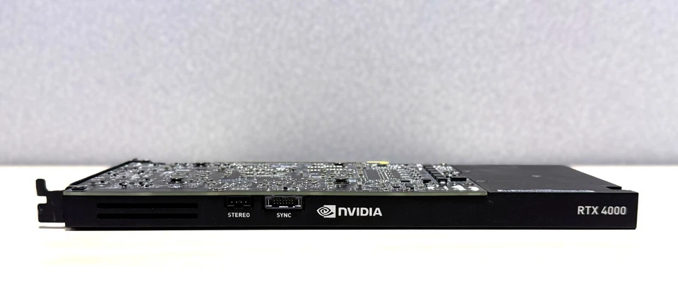 NVIDIA Quadro RTX 4000 8GB GDDR6 Graphics Card - 3x DisplayPort - USB-C - Image 3 of 4