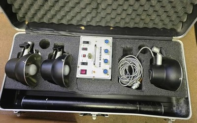 NOVATRON 500 VR High Efficiency Studio Strobes, 3 Lights, Case