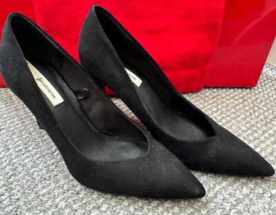 Stradivarius Black Faux Suede Court Shoes /Heels Size EU35 UK