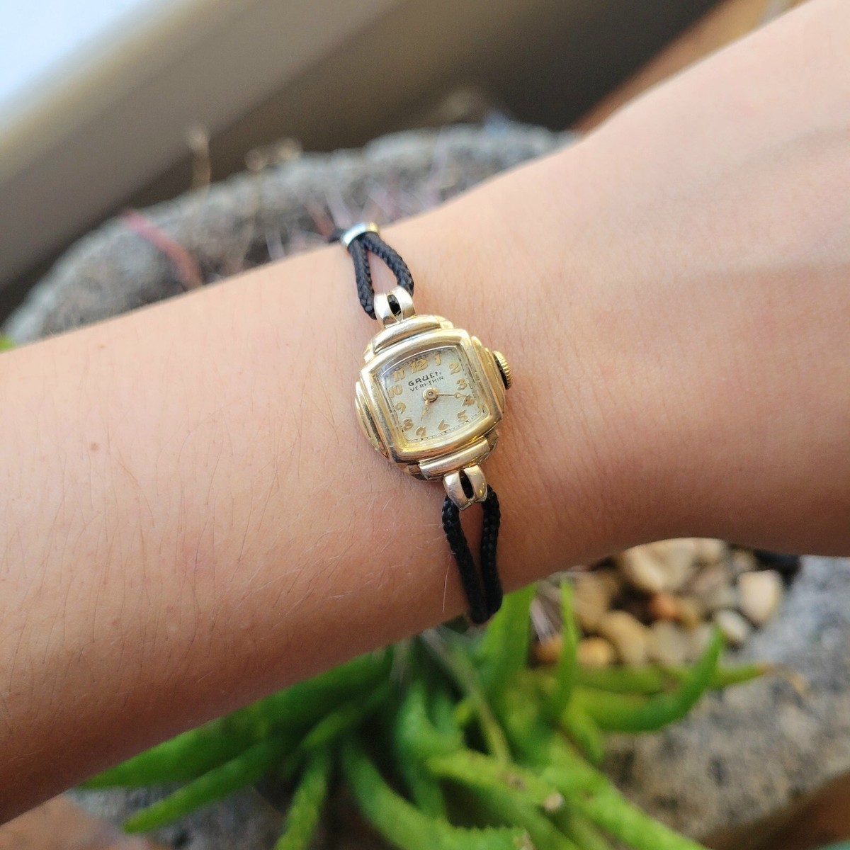 Vintage Gruen Guildite Veri-Thin Gold Black Square Cushion Womens Watch