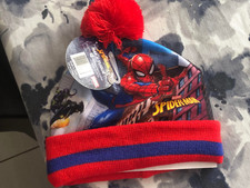New Spiderman Red Winter Hat Child Tuque Size 2-6x NWT Look
